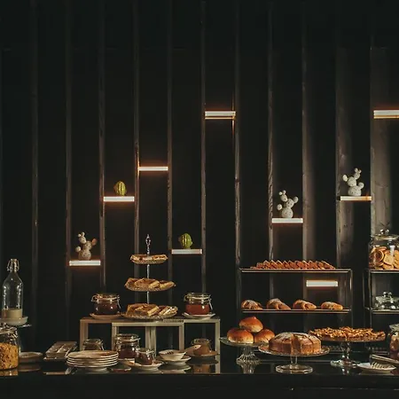 Отель Alba Palace 4*