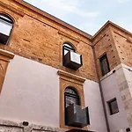 Alba Palace