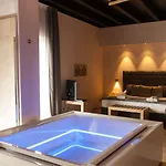 Alba Palace 4*