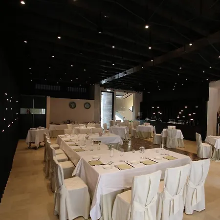 Alba Palace Szálloda