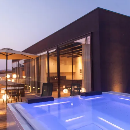 Alba Palace 4*