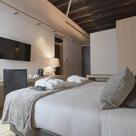 Alba Palace Szálloda 4*
