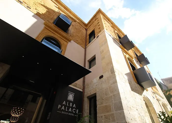 Alba Palace Hotel 4*